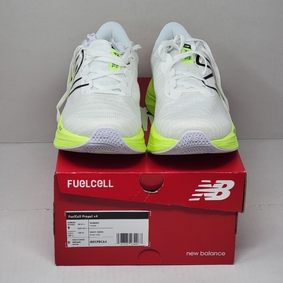 New Balance Men\'s Size 9 FuelCell Propel v4 Shoes White/Green MFCPRCA4 NIB main image 10